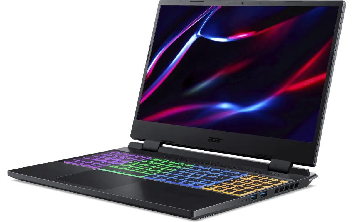 Bild von einem Acer Nitro 5 (AN515-46-R606) RTX 3070 Ti Gaming Notebook